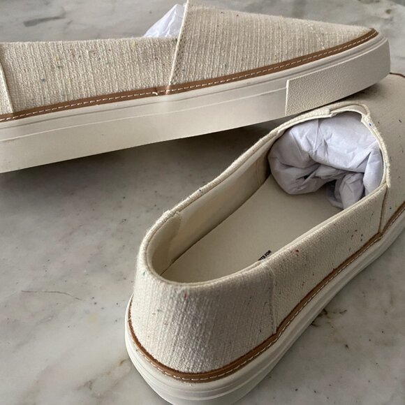 Women's Size 11 Tom's Parker Slip On - Picture 3 of 3